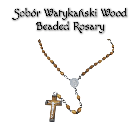 Jewelry - Sobór Watykański Wood Beaded Rosary